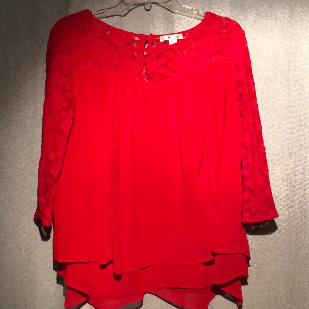 Women’s red Lacey top